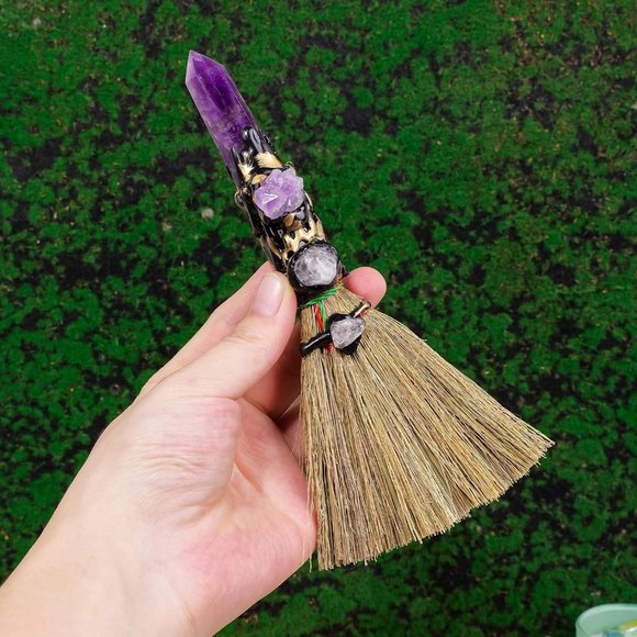 Magic Sweeper Blue Apatite Tower Broom 7.08"-7.87"Healing Crystal1Broom(AnyColor - Picture 3 of 7